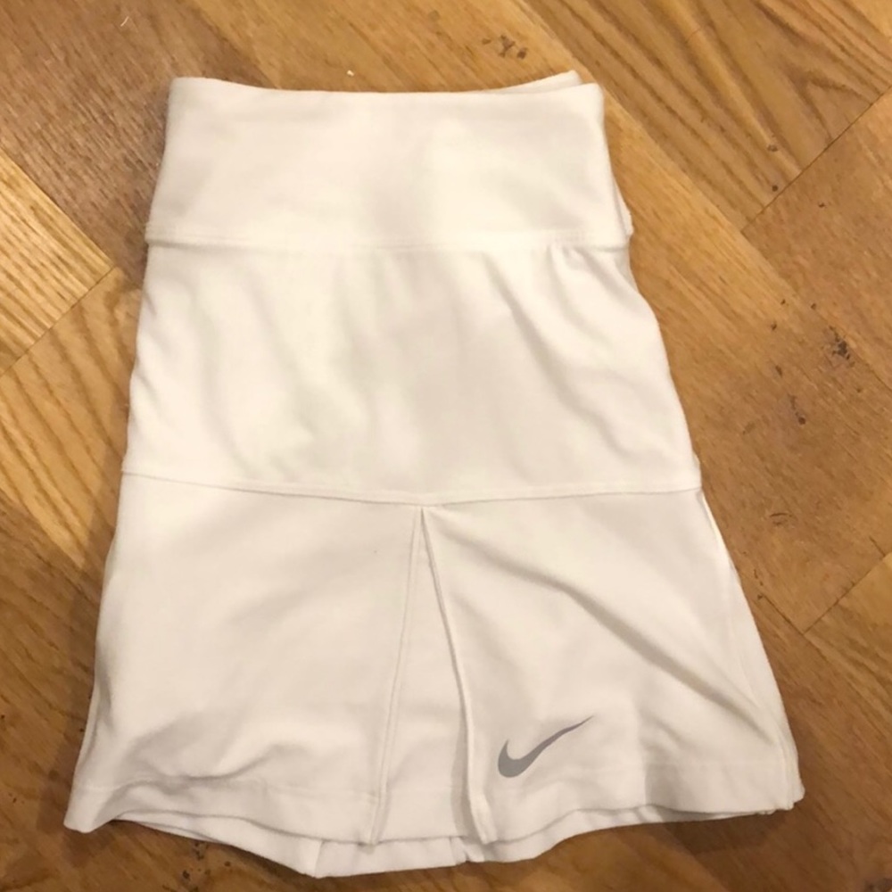 nike tennis skirt